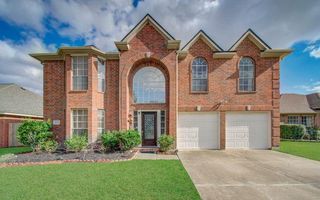 3219 Leila Oaks Drive, Houston, TX 77082
