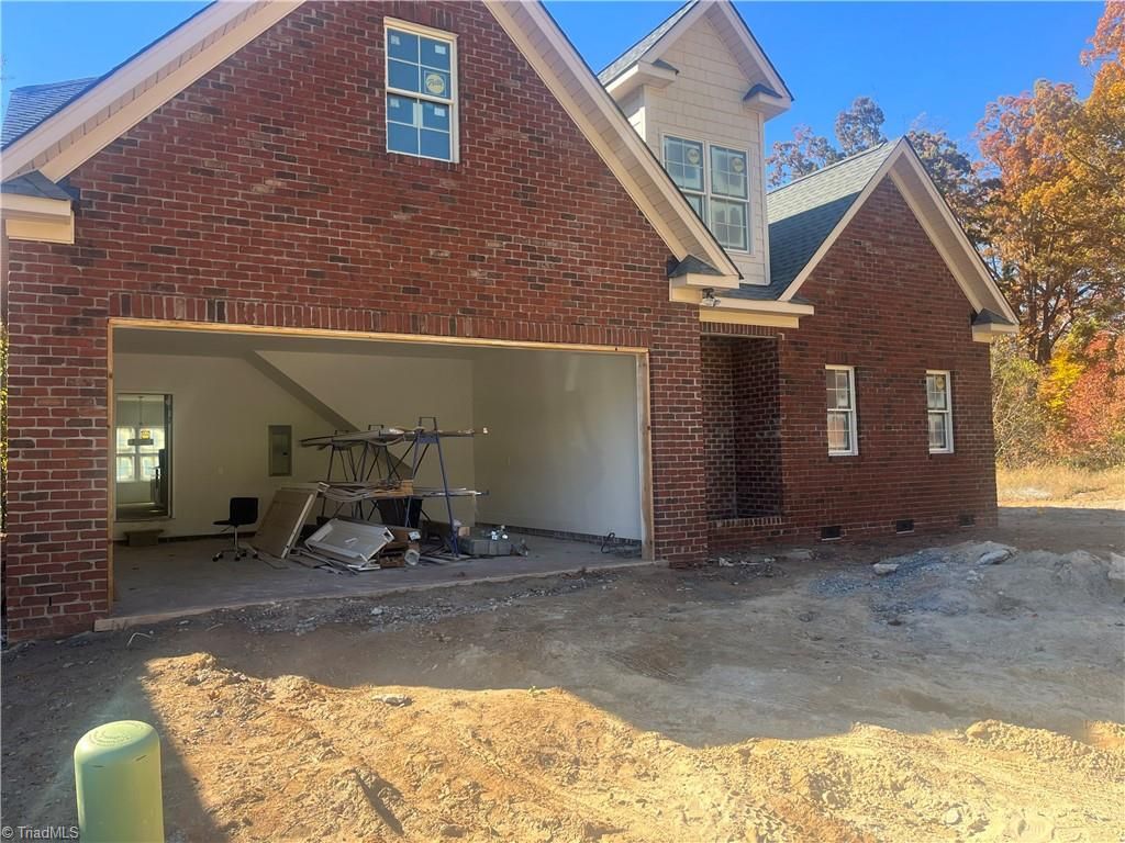 7925 Tranquility Place, Oak Ridge, NC 27310