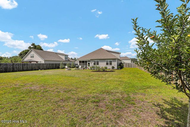 239 Seneca Reef Drive, Hampstead, NC 28443