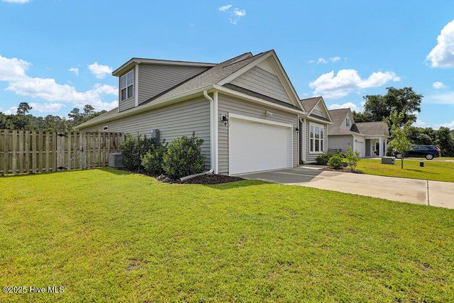 239 Seneca Reef Drive, Hampstead, NC 28443