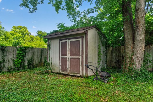 541 Grantchester Street, Lexington, KY 40505