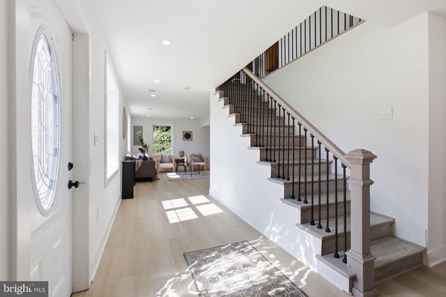 5200 BALTIMORE LN, Lanham, MD 20706
