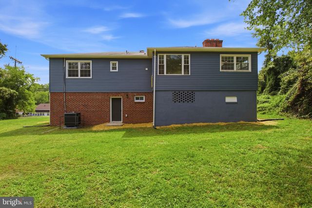 5200 BALTIMORE LN, Lanham, MD 20706