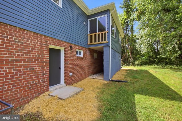 5200 BALTIMORE LN, Lanham, MD 20706