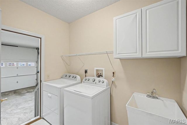 702 Harrier Drive V, Lake St Louis, MO 63367
