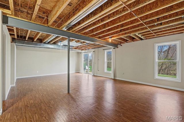 702 Harrier Drive V, Lake St Louis, MO 63367