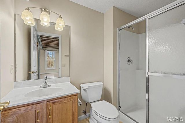 702 Harrier Drive V, Lake St Louis, MO 63367