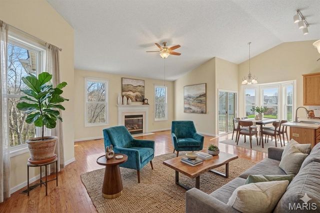 702 Harrier Drive V, Lake St Louis, MO 63367