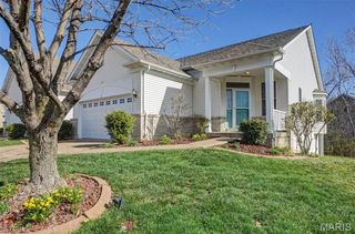 702 Harrier Drive V, Lake St Louis, MO 63367