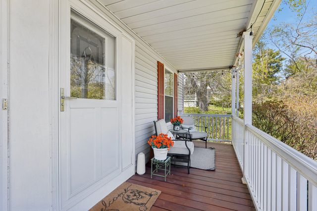 104 N MAIN ST, Pennington, NJ 08534