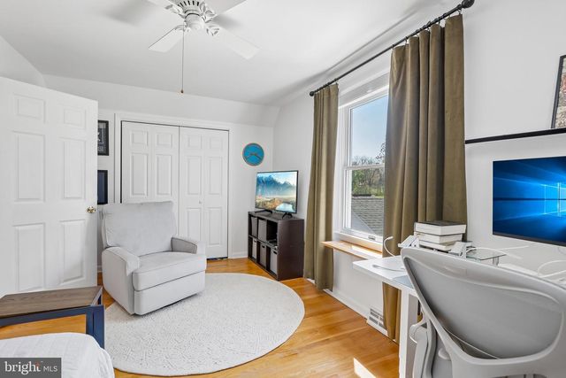 104 N MAIN ST, Pennington, NJ 08534