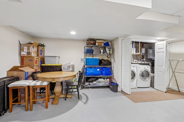 104 N MAIN ST, Pennington, NJ 08534