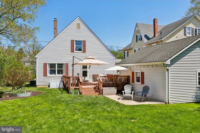 104 N MAIN ST, Pennington, NJ 08534