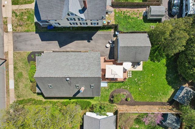 104 N MAIN ST, Pennington, NJ 08534