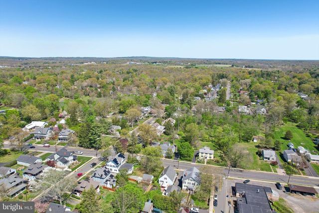 104 N MAIN ST, Pennington, NJ 08534