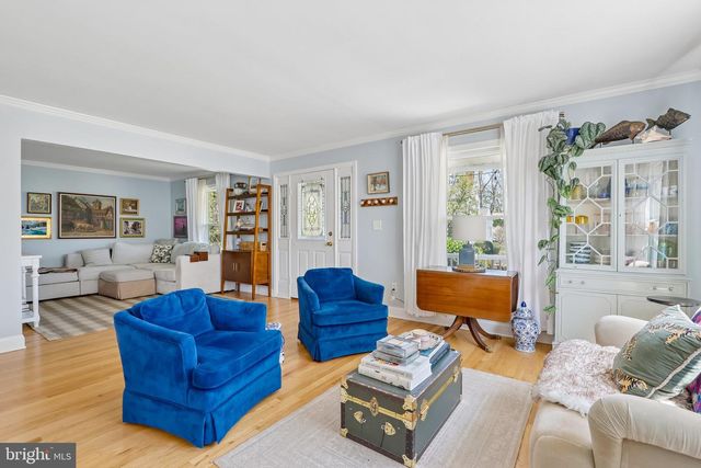 104 N MAIN ST, Pennington, NJ 08534