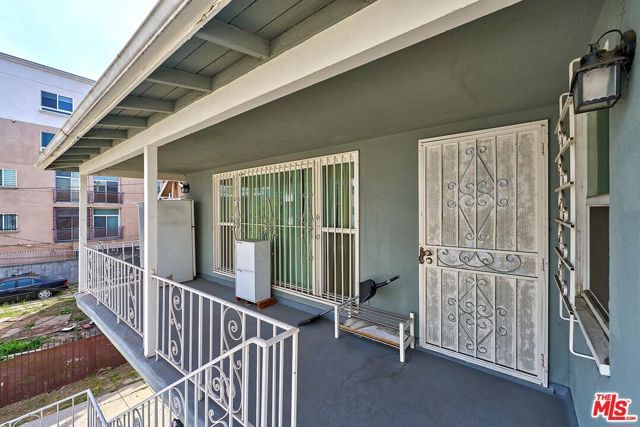 1016 S Oxford Avenue, Los Angeles, CA 90006