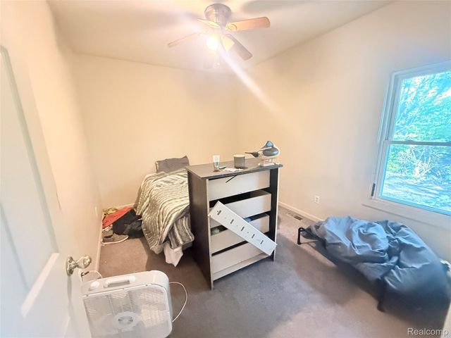1137 E 8th Street, Monroe, MI 48161