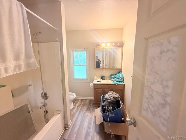 1137 E 8th Street, Monroe, MI 48161