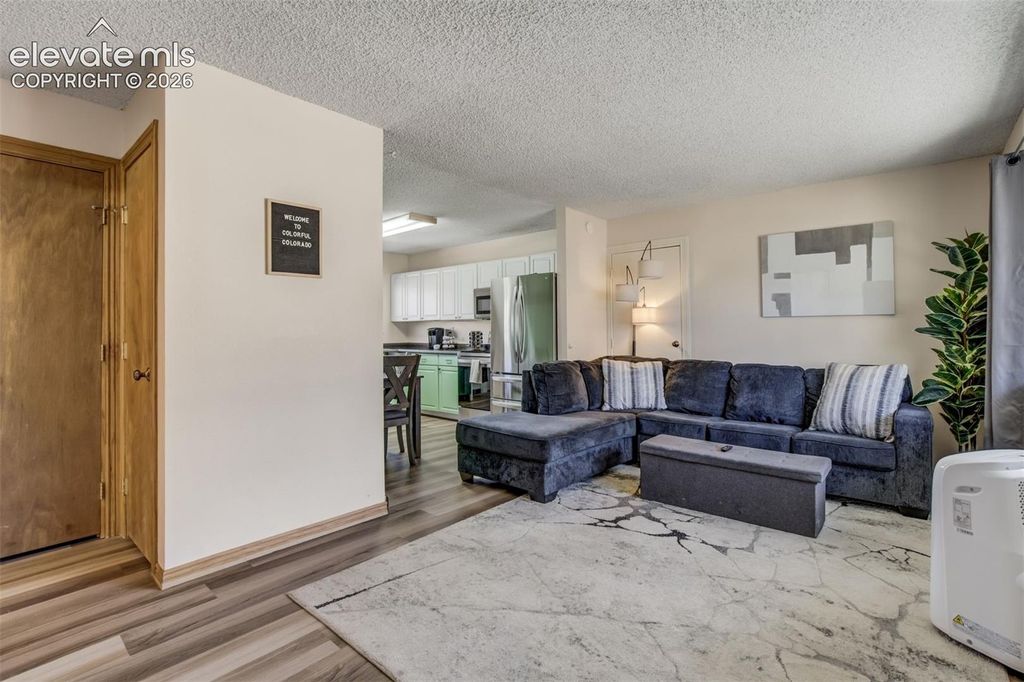 2566 Royalty Court, Colorado Springs, CO 80904 — photo 4
