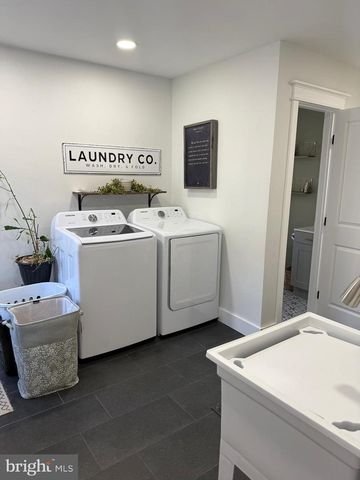 46 ZIMMERMAN RD, Tabernacle, NJ 08088