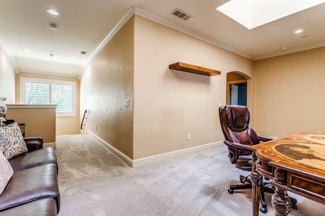 17206 Lechlade Lane, Dallas, TX 75252