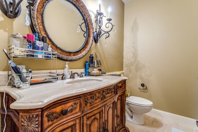 17206 Lechlade Lane, Dallas, TX 75252