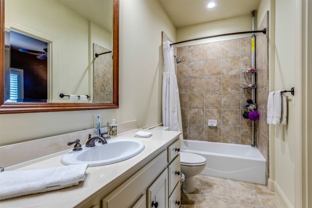 17206 Lechlade Lane, Dallas, TX 75252