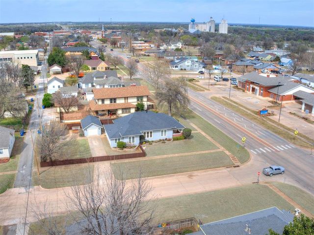 622 S Main Street, Kingfisher, OK 73750