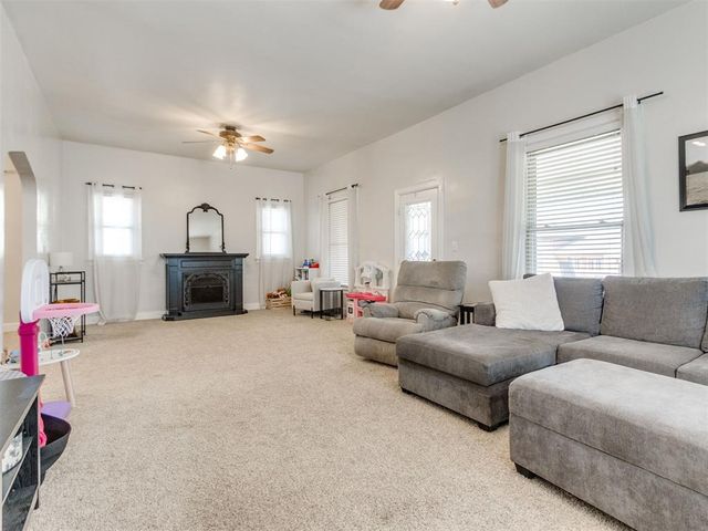 622 S Main Street, Kingfisher, OK 73750