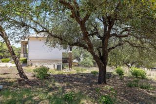 501 Lakeland CIR, Lago Vista, TX 78645