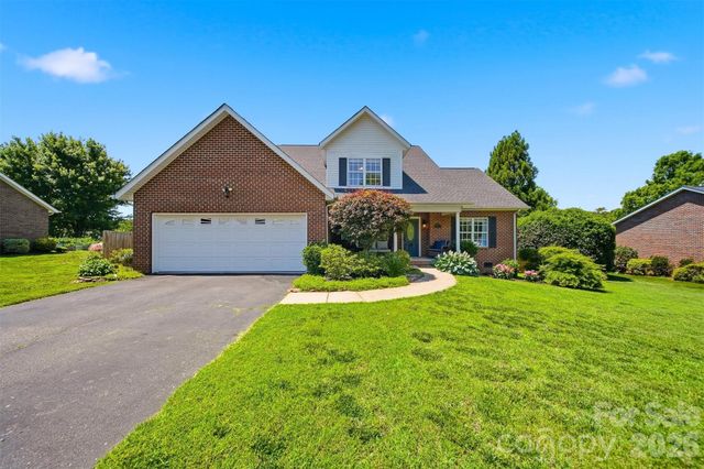 4005 Brickfield Street, Hickory, NC 28602