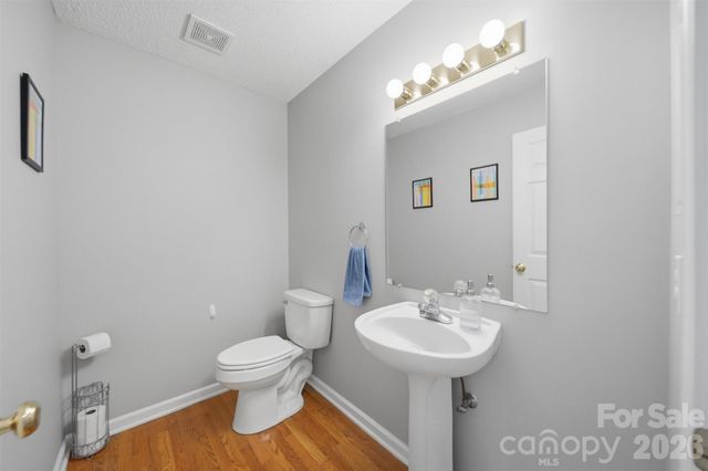 4005 Brickfield Street, Hickory, NC 28602