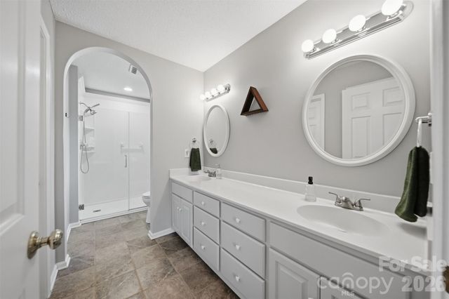 4005 Brickfield Street, Hickory, NC 28602