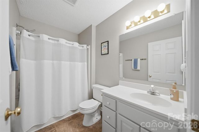 4005 Brickfield Street, Hickory, NC 28602