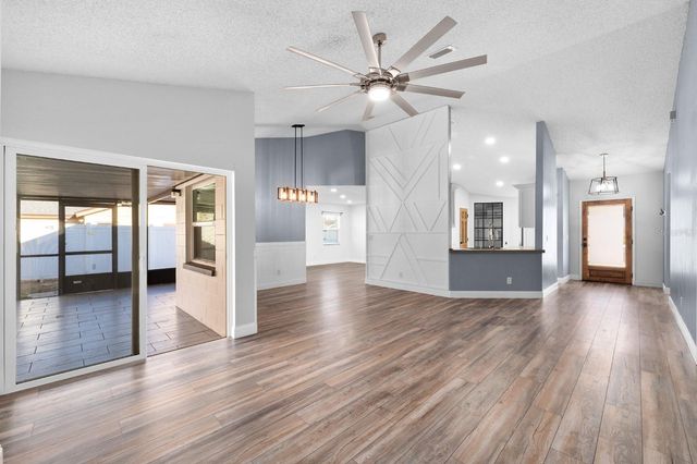 12130 WILDBROOK DRIVE, Riverview, FL 33569