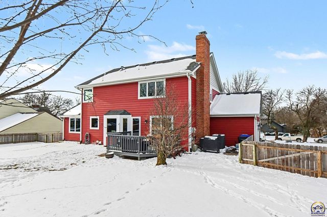 7412 SW Fountaindale RD, Topeka, KS 66614