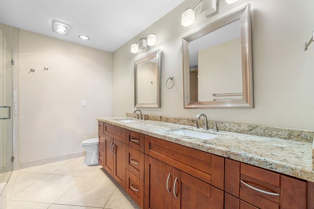 6850 NW 2ND Avenue 18, Boca Raton, FL 33487