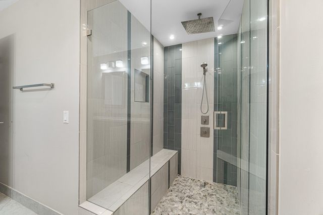 6850 NW 2ND Avenue 18, Boca Raton, FL 33487