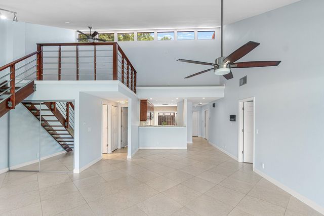 6850 NW 2ND Avenue 18, Boca Raton, FL 33487
