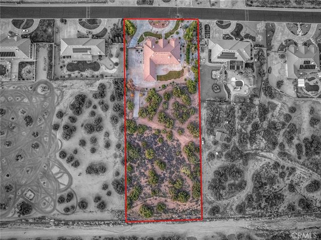 11385 Oak Ridge, Oak Hills, CA 92344