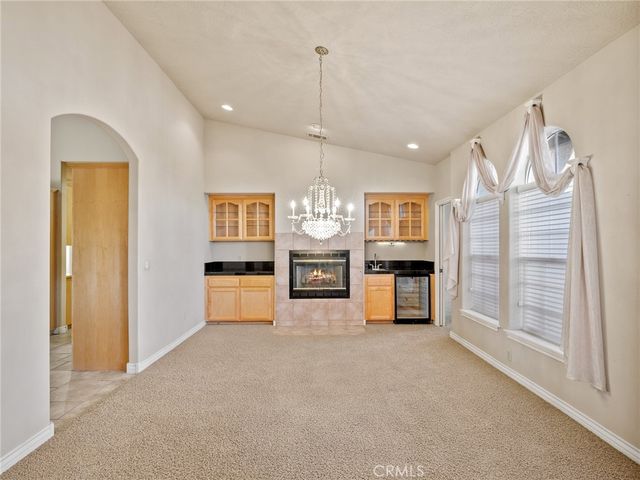 11385 Oak Ridge, Oak Hills, CA 92344