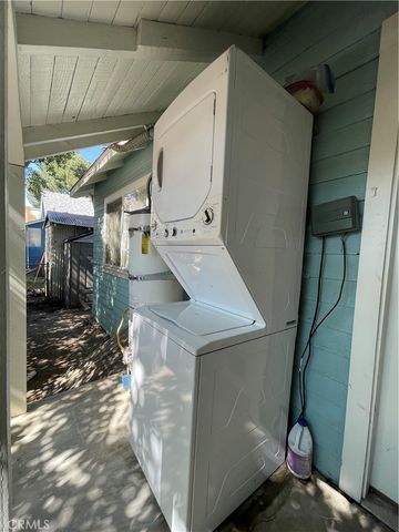 113 11th, Redlands, CA 92374