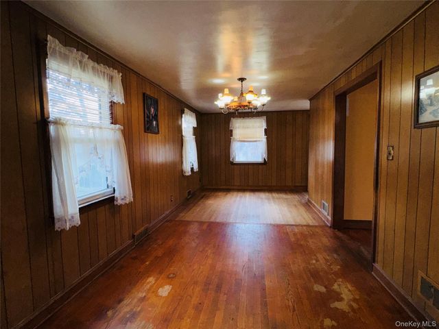 1 Oxford Road, Goshen, NY 10924