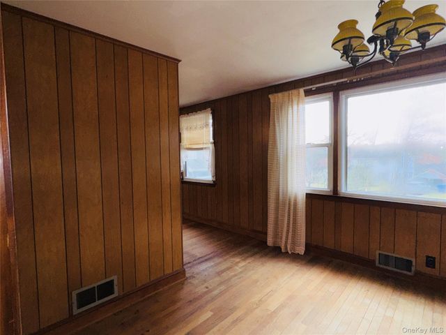 1 Oxford Road, Goshen, NY 10924