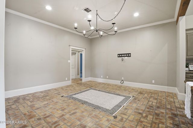 106 Freeport Circle, Lafayette, LA 70508