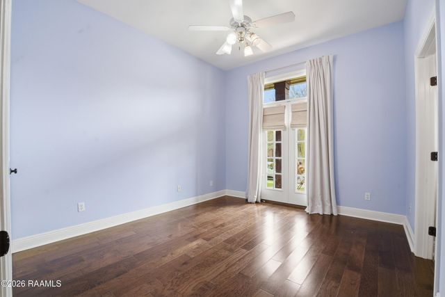 106 Freeport Circle, Lafayette, LA 70508