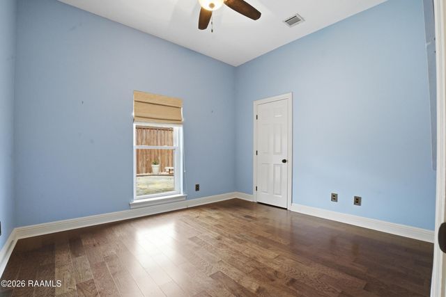 106 Freeport Circle, Lafayette, LA 70508