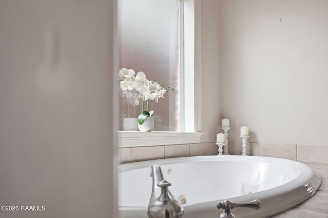 106 Freeport Circle, Lafayette, LA 70508