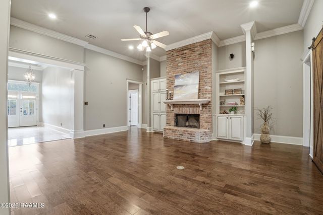 106 Freeport Circle, Lafayette, LA 70508